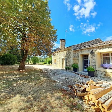 Bleu Raisin Bed & Breakfast Les Salles-de-Castillon Exterior foto